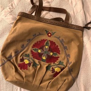 Lucky Brand embroidered purse